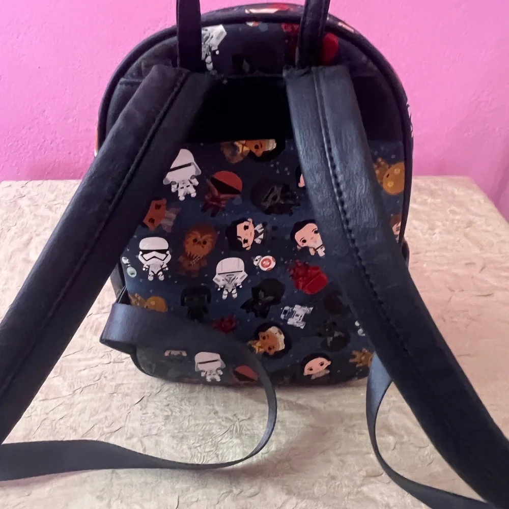 L Loungefly Star Wars Chibi AOP Mini Backpack Disney Parks Leia R2 Stormtrooper